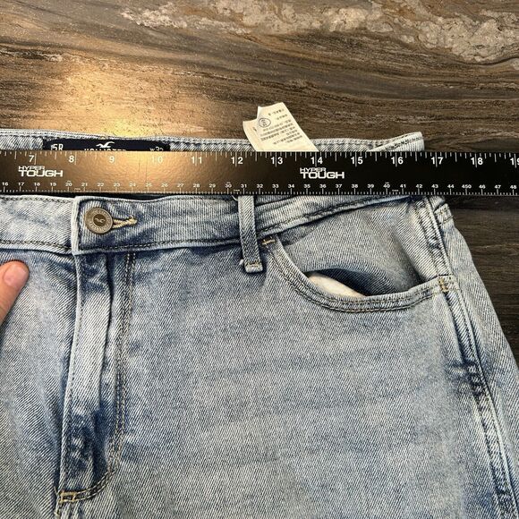 Hollister Curvy High-Rise Mom Jean 15R or 32x27 Light Wash Capri Stone Wash - Picture 10 of 15